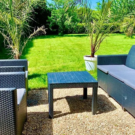 Maison Pour Les Vacances Et Les Evenements 12 Personnes Villa