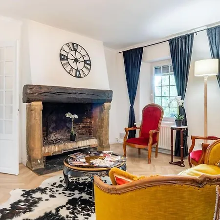 Maison Pour Les Vacances Et Les Evenements 12 Personnes La Desverie