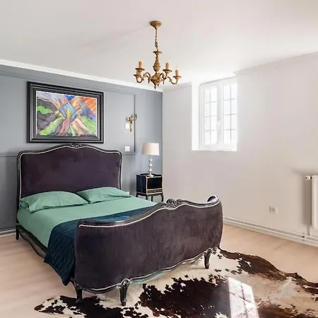 Maison Pour Les Vacances Et Les Evenements 12 Personnes Villa La Desverie