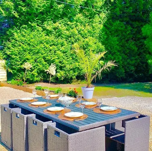 Maison Pour Les Vacances Et Les Evenements 12 Personnes *