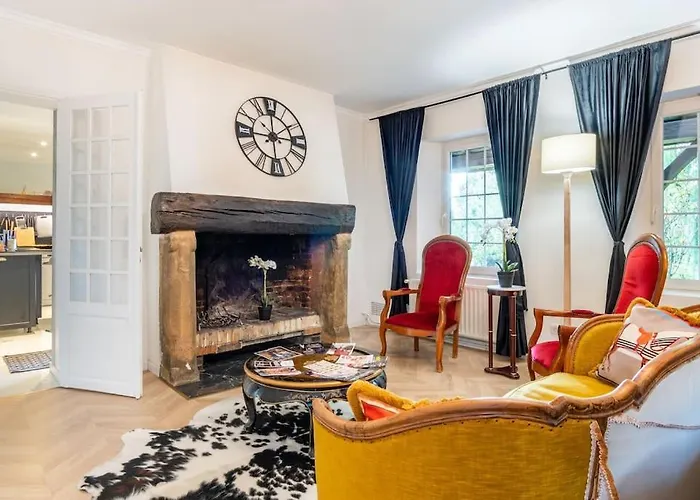 Maison Pour Les Vacances Et Les Evenements 12 Personnes La Desverie