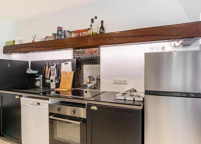 Villa Maison Pour Les Vacances Et Les Evenements 12 Personnes La Desverie