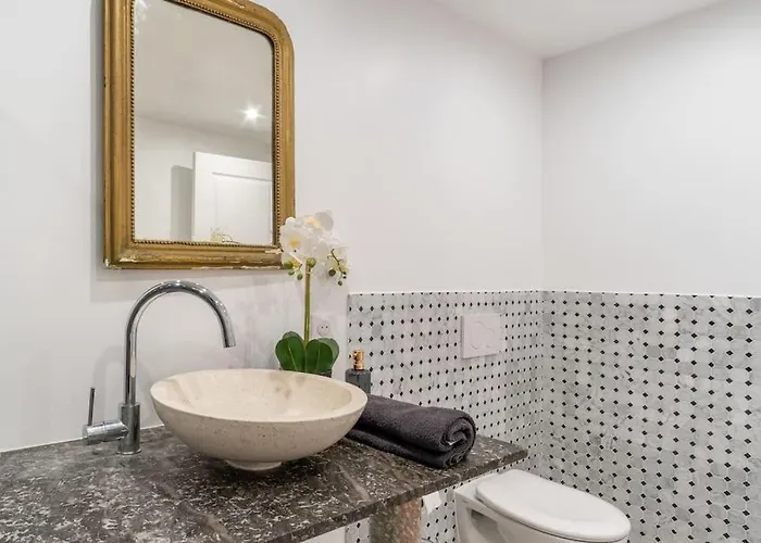 Maison Pour Les Vacances Et Les Evenements 12 Personnes *