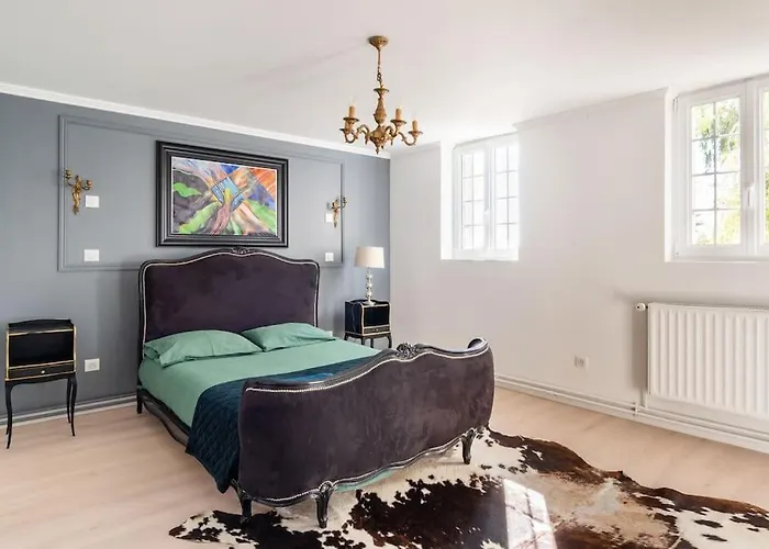 Maison Pour Les Vacances Et Les Evenements 12 Personnes Villa La Desverie