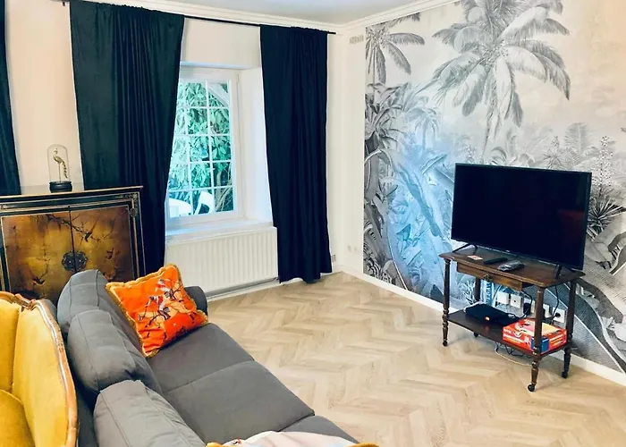 Villa Maison Pour Les Vacances Et Les Evenements 12 Personnes La Desverie